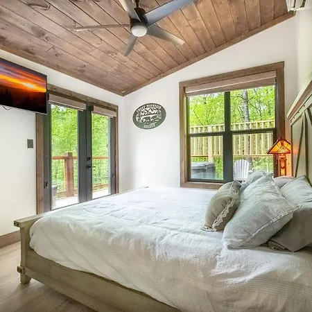 Smoky Mountain Secret By Avada Properties